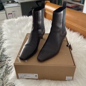Madewell Kitten Hell Cheslsea boots in Leather